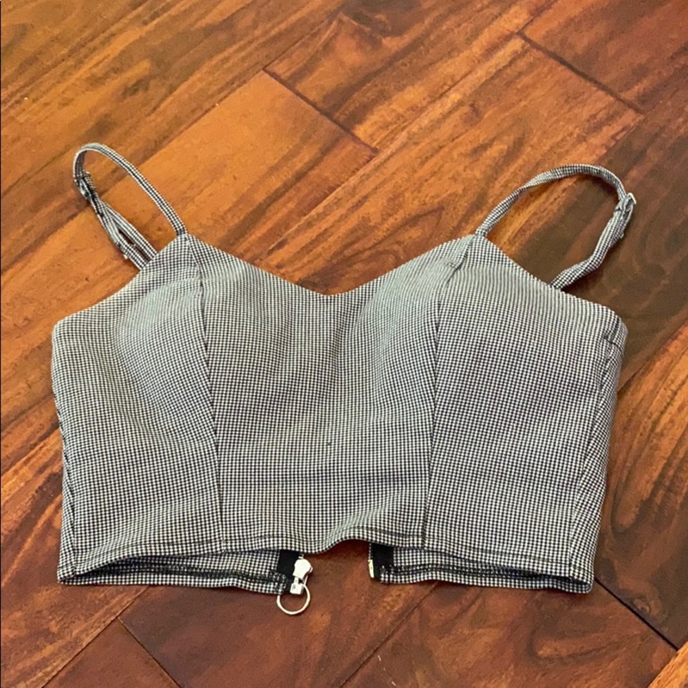 Cropped gingham tank top